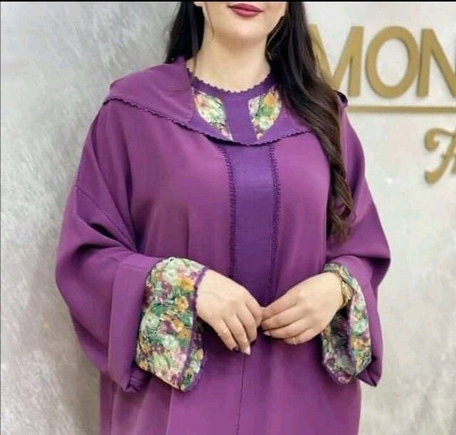 جلابة و قميص بالراندة .العمل عند الطلب